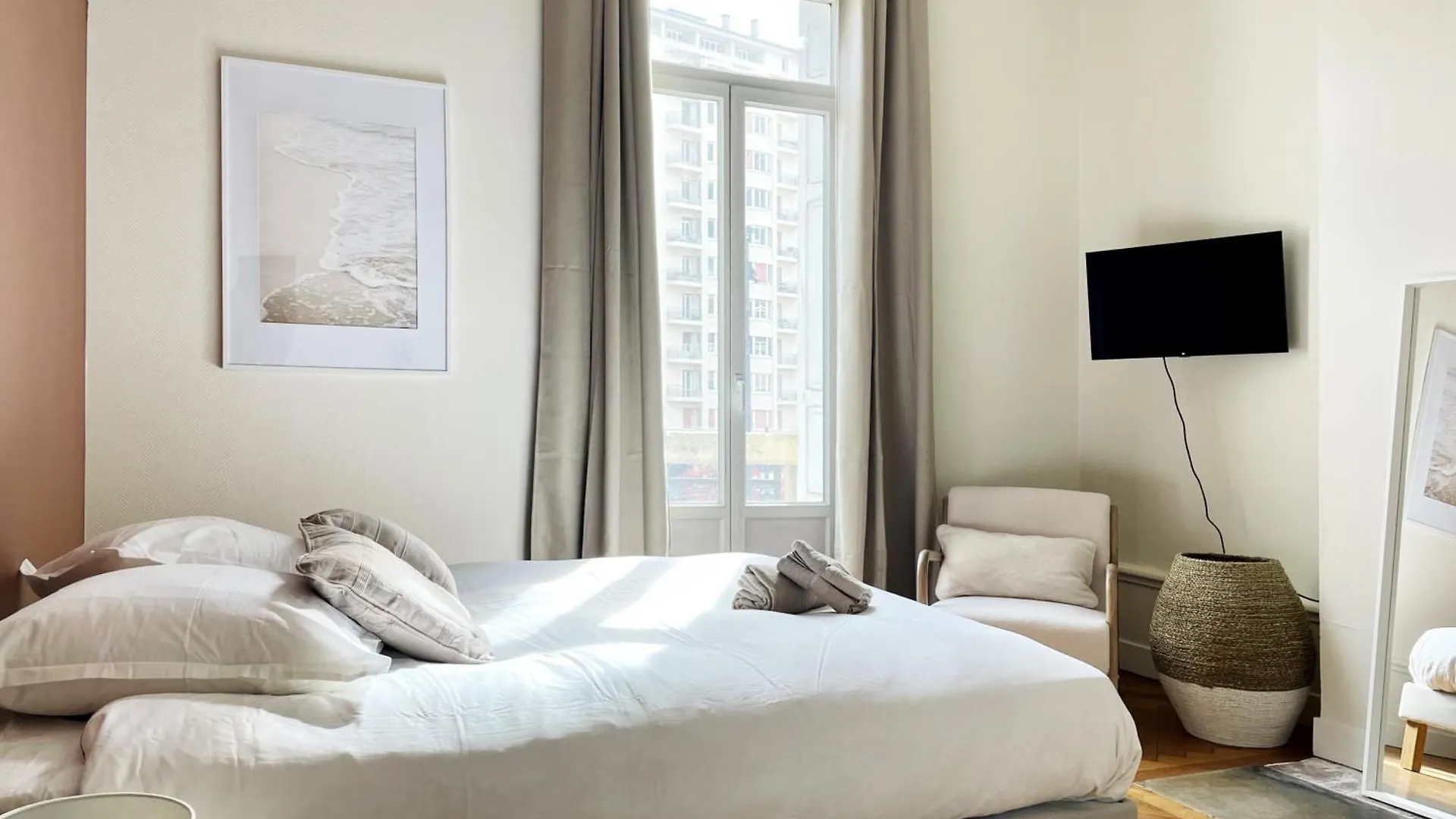 Aparthotel Appartement Colodge - Fourneyron Saint-Etienne  Frankrijk